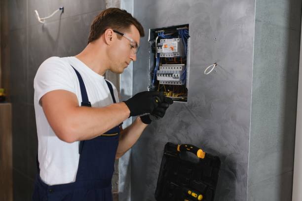 Best Circuit Breaker Repair  in Cloverdale, VA